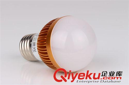 世德照明5WLED燈泡球泡燈家用LED燈5730帖片恒流球泡燈廠家直銷