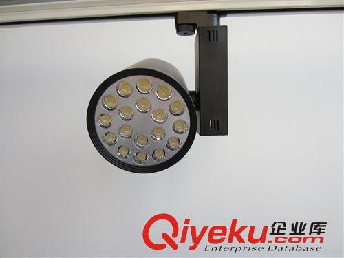 供應(yīng)高亮LED12w18w軌道燈 服裝店導(dǎo)軌射燈 廠家直銷原始圖片3