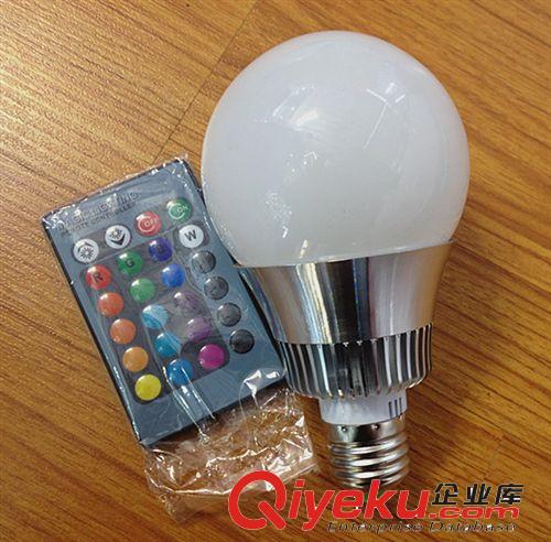 批9W E27 RGB球泡燈 七彩遙控?zé)?調(diào)光燈泡 led全彩球泡燈原始圖片2