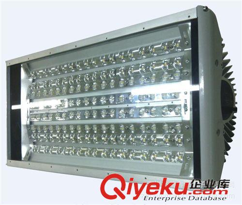 廠家直銷新款led路燈120w led路燈 led路燈燈頭 太陽(yáng)能led路燈