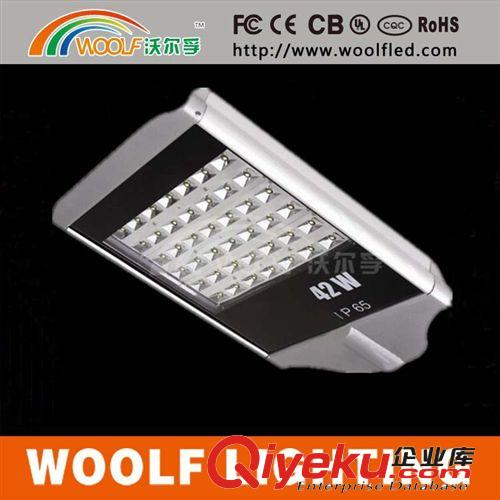 廠家直銷(xiāo)LED道路照明燈40W 暖白光|臺(tái)灣晶元芯片|沃爾孚品牌