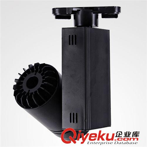 COB軌道燈 10W 15W導軌燈服裝商業(yè)店鋪照明軌道射燈