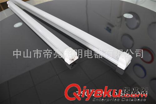 LED燈管 led日光燈管 20W一體化T8 恒流 LED Tube 2835-96珠 1.2m