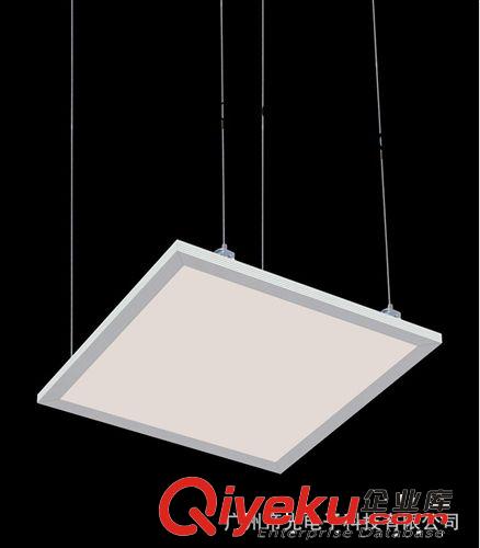 led面板燈-18W-300X300mm 1600LM 廠家直銷質(zhì)保2年