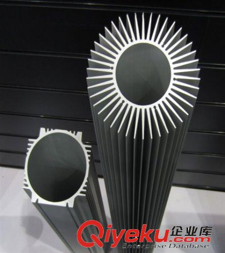 博野縣停車場設(shè)備,搖擺機(jī),根據(jù)鋁型材樣品,開模具沖壓,船用發(fā)電機(jī)原始圖片3