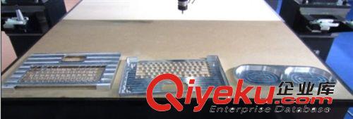 機械及行業設備,鋁附件圖紙開模,具樣品擠壓成品,醫療機械鋁邊條原始圖片2