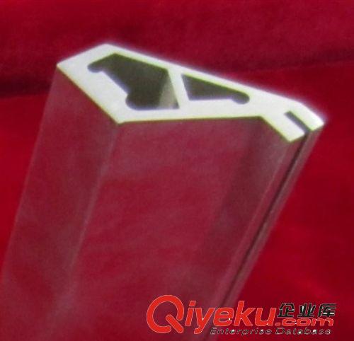 永順5052材質(zhì)，滑梯鋁附件開模設計,上海鋁制品一廠，鋁型材加工原始圖片2