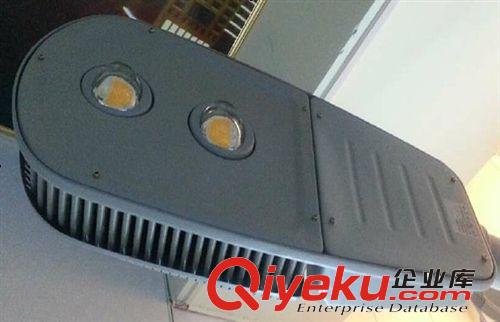 供應60W80WLED太陽能風光互補路燈原始圖片3
