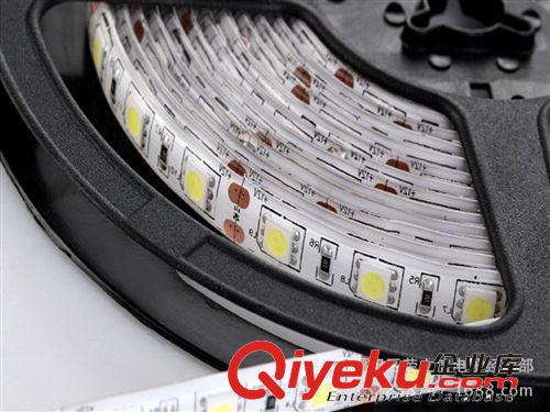 led5050滴膠防水燈帶七彩燈條5米150燈+控制器+遙控器+電源一套