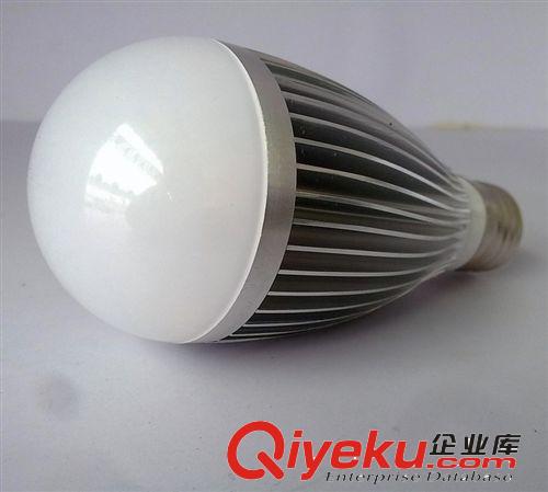 LED球泡燈7Ｗ