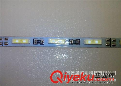深圳廠家批發超薄燈箱LED燈條 4MM寬LED7020硬光條 7020光條原始圖片3