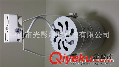 gd聚光軌道射燈 白色黑色聚光燈 導(dǎo)軌射燈 LED導(dǎo)軌燈tj原始圖片3