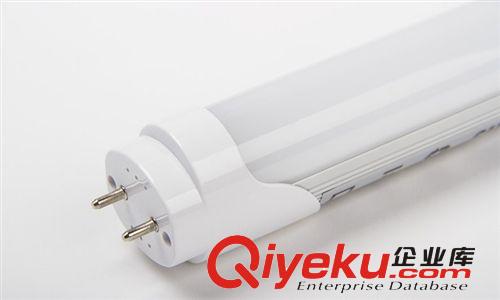 9w 60cm  2835貼片CE隔離電源 過UL ROHS T8 LED日光燈管