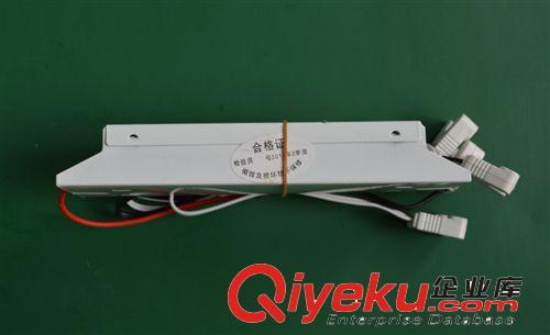 T8燈管電子鎮(zhèn)流器 熒光燈管18-36W 一拖二燈箱  格柵燈  支架專用
