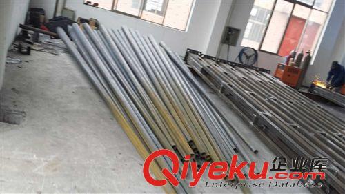 廠家生產(chǎn)政府工程專用單臂LED路燈桿 6/8/10/12米路燈桿原始圖片2