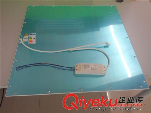 44W 62*62CM 100LM/W高光效 平板燈 面板燈