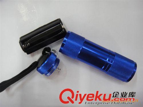 廠家供應  伸縮鋁合金  2節(jié)5號電池 方塊型燈光