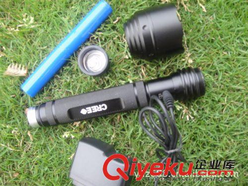 廠家直銷   防暴 CREE  Q5    XPE   手電筒   批發(fā)零售原始圖片3