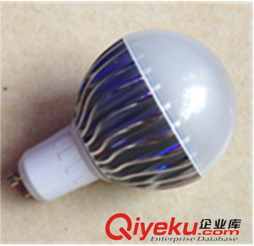 熱銷推薦led鋁殼球泡燈 7W 過CE&RoHS認證 質保2年