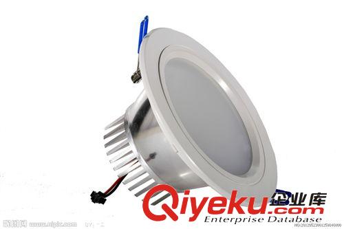 5730芯片 LED筒燈 3W 5w 7W 9w 12W 15W 18W 過CE&RoHS認證