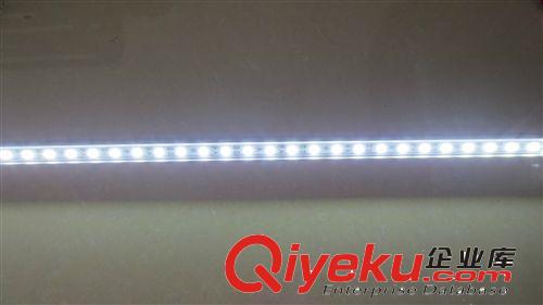 廠家供應(yīng) 優(yōu)質(zhì)led暖白光燈條 鋁槽防水