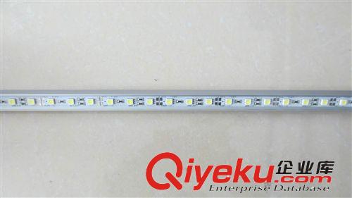 大量批發 高品質滴膠加V槽正白光燈條