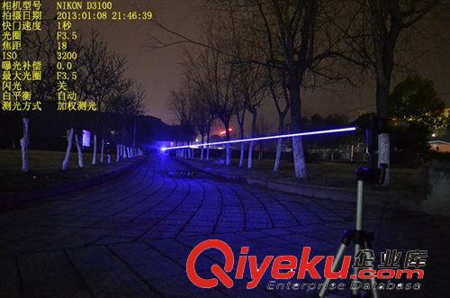 1000mw藍(lán)色光筆教練鞭/指星筆點(diǎn)煙點(diǎn)火點(diǎn)鞭炮手電筒原始圖片3