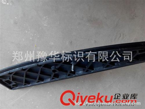專業(yè)燈箱側(cè)板批發(fā)  價(jià)格合理  西安豫華廣告型材原始圖片2