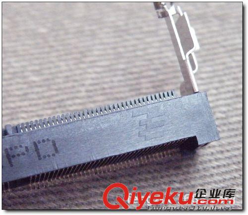 進口泰科TYCO DDR3內(nèi)存插槽插座連接器反向H9.2 204P 1932210-1