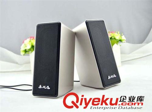 批發(fā)音箱 樂(lè)兒飛M-X7 usb2.0 多媒體臺(tái)式筆記本小音響 低音炮