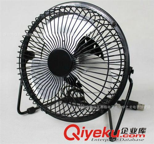 廠家批發(fā)USB透明散熱墊[三風扇]深圳廠家電腦周邊耗材批發(fā)網(wǎng)