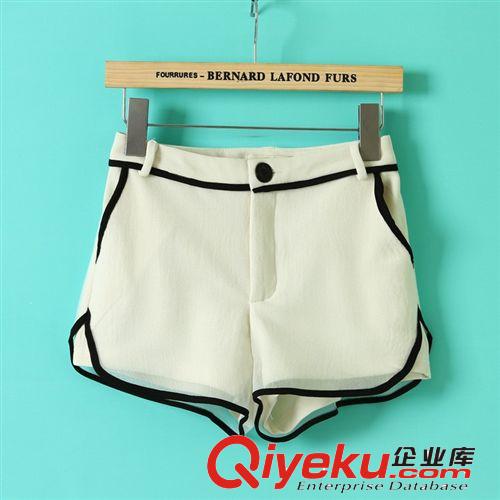廠家直銷2012秋冬新款長(zhǎng)袖帥氣鉚釘翻領(lǐng)PU機(jī)車皮衣外套女上衣