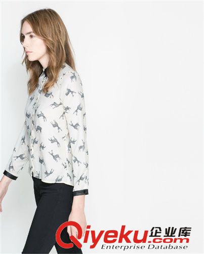 B11-10221 歐美2013秋冬新款 藍色花朵印花長袖襯衫 女士襯衣