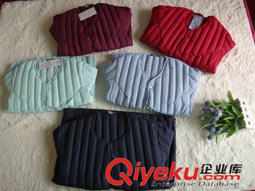 秋冬新款女裝 女式羽絨服 女式羽絨保暖內膽 韓版蕾絲釘珠批發