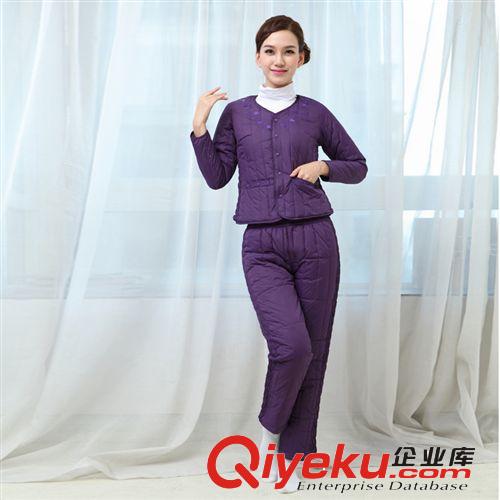 女士羽絨服批發(fā) 女士套裝  品牌羽絨服 羽絨服女款套裝  124345