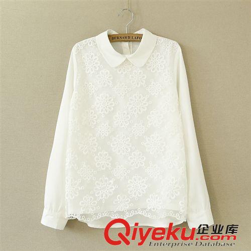 303-0094韓版修身娃娃領(lǐng)上衣刺繡蕾絲打底衫女長袖白色雪紡襯衫潮