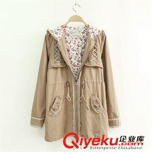 105-0278日系秋款新品原宿風(fēng)個(gè)性貼標(biāo)條紋拼接做舊牛仔衫長(zhǎng)款襯衫