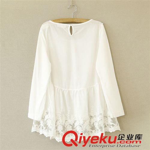 179-0003日系小清新森女純色立體花朵刺繡網紗蕾絲擺棉布打底襯衫