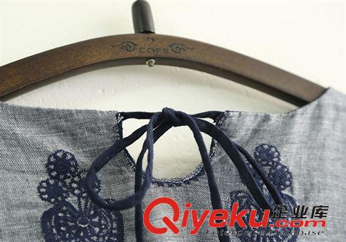 266-0167懷舊復(fù)古2014秋裝袖口刺繡花邊系帶圓領(lǐng)棉麻七分袖連衣裙
