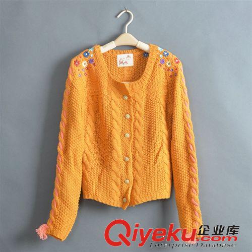 14812-07外貿女裝批發 秋冬2014女式肩部繡花拐麻花毛衣開衫