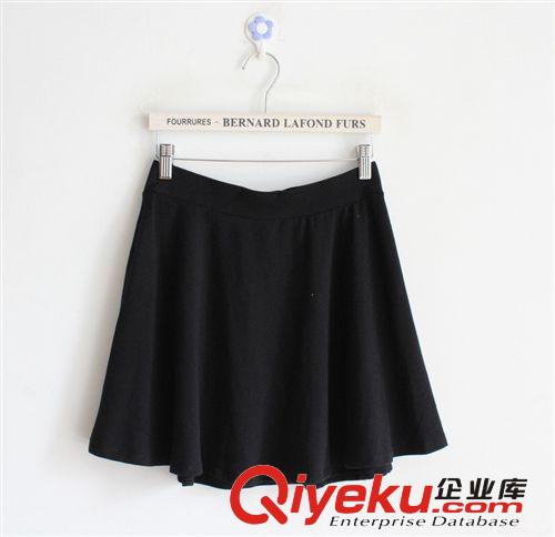 新款 復古 花朵  短裙