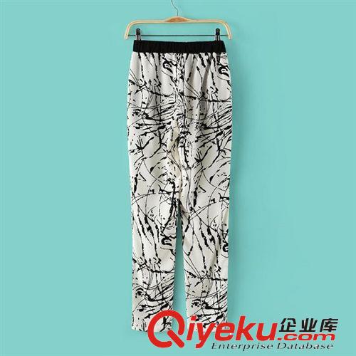 明星同款套裝2014潑墨印花休閑褲女式哈倫褲女式鏤空T恤4279-96