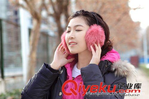 兔毛耳罩【妍莉皮草】長期廠家直銷 四面毛麂皮絨架子 多色耳罩原始圖片3