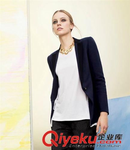 秋冬款女分銷批發(fā)蝴蝶結(jié)扎花中長(zhǎng)款毛呢外套風(fēng)衣特gc2130