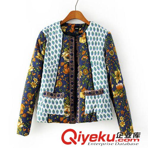 歐美秋季新款女裝批發(fā) 時尚復古印花短款棉衣外套原始圖片3