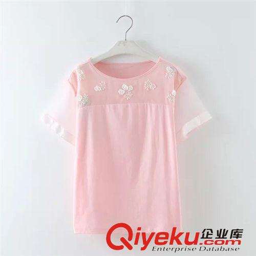 3817-0.3歐美風釘珠花朵短袖拼接T恤女批發(fā)