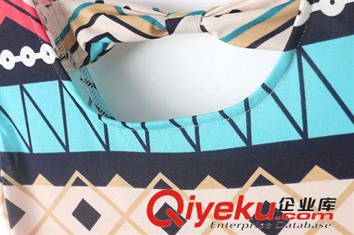 3636-0.3歐美風(fēng)爆款彩色波浪幾何圖案后擺蝴蝶結(jié)修身包臀背心裙