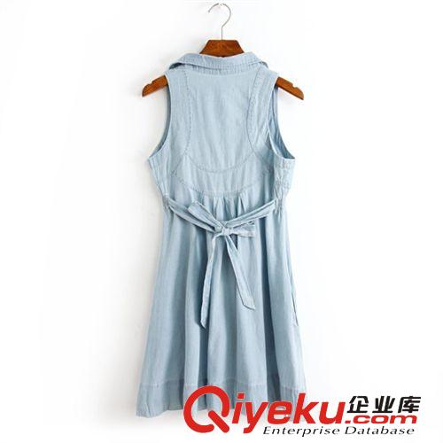 A196-00737 F.M.P V領(lǐng)無袖背心休閑排扣燈籠牛仔系帶連衣裙原始圖片2