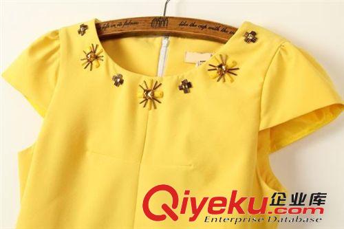 A12-00065 F.M.P 領(lǐng)口釘鉆后背蕾絲拉鏈包袖雪紡連衣裙原始圖片3