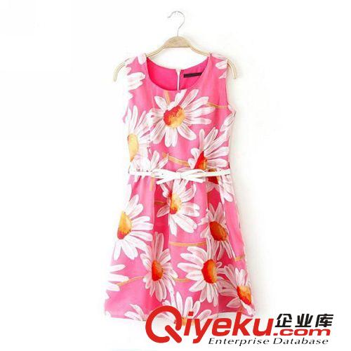 A136-00212 F.M.P 歐美夏季新款時尚復(fù)古藍白印花連衣裙